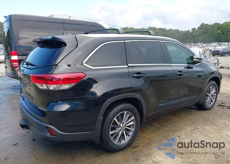 2017 Toyota Highlander Xle из США, поврежденный, VIN 5TDJZRFHXHS444815